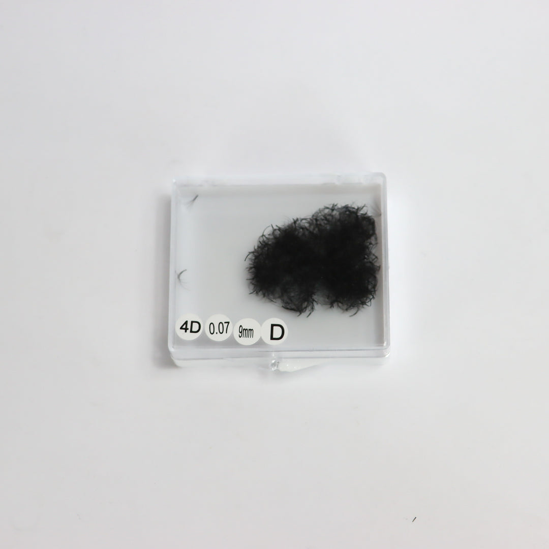 Pre-made Fans 4D 9mm 0.07 D-curl (500 fans)