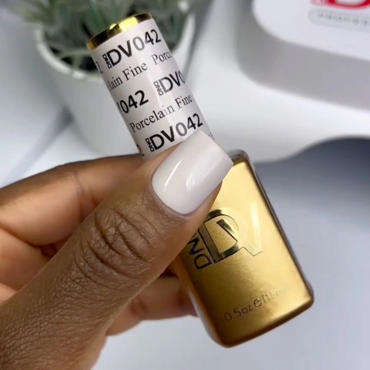 DND DIVA - #042 Porcelain Fine