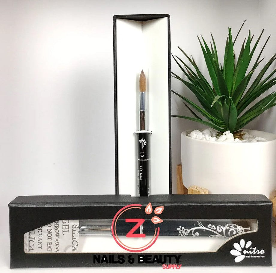 Nitro Acrylic Kolinsky Nail Brush - #10 (Black)