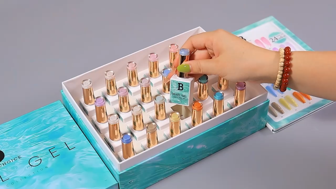 Billionaire Pearl Gel Nails Polish