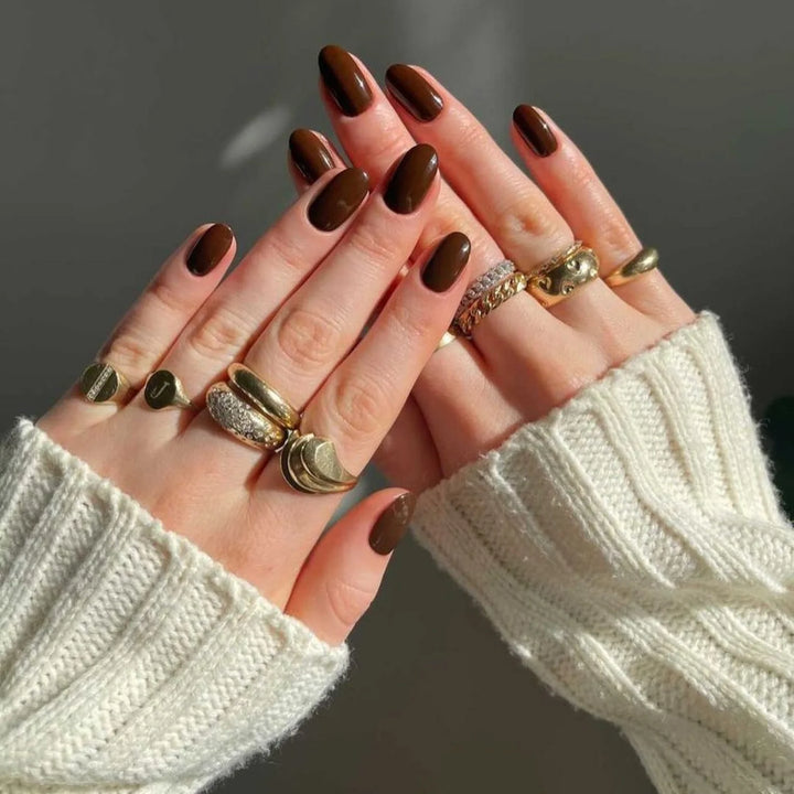 #053 DND DC COLOR DUO Spiced Brown