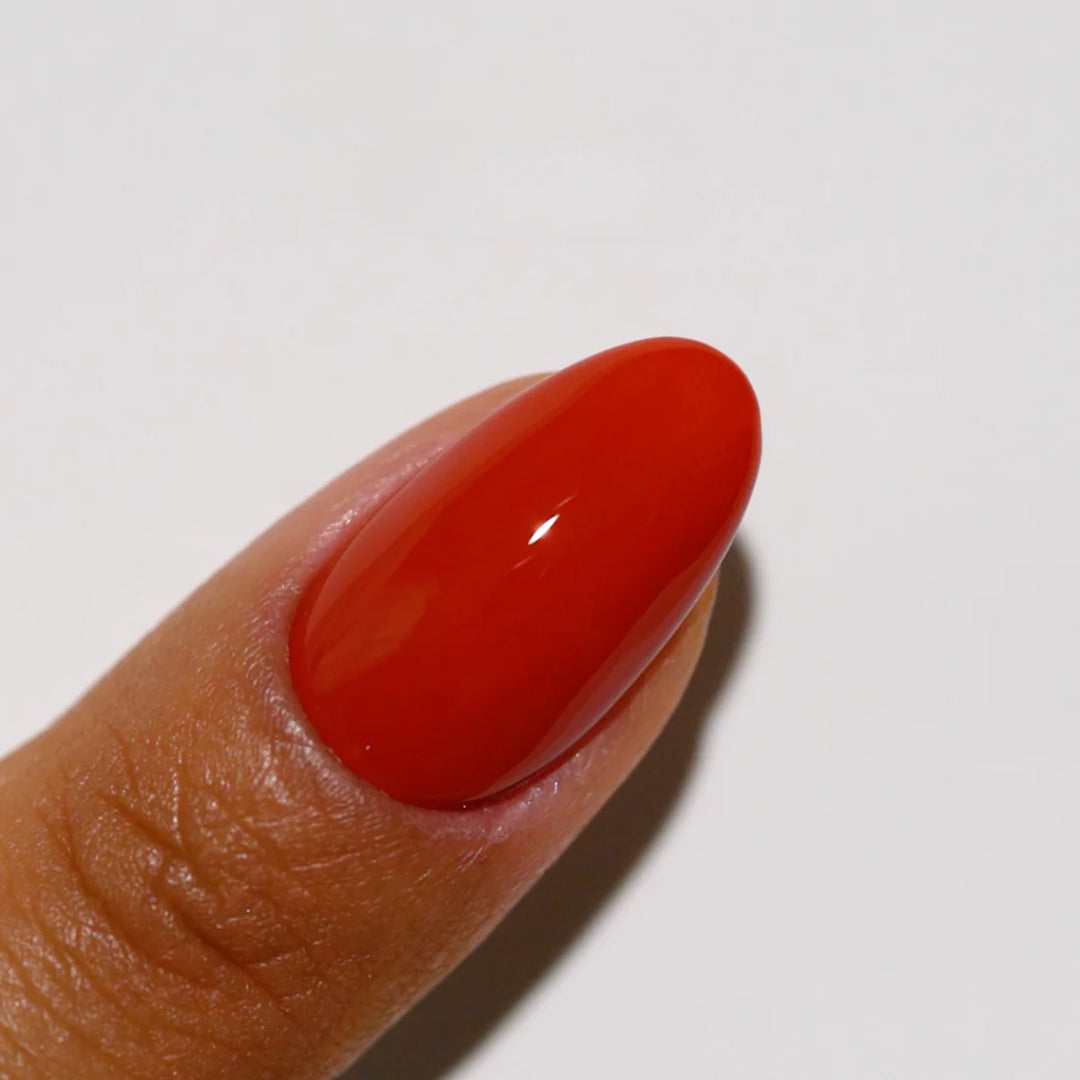 #318 DND DC COLOR DUO Cherry Pie