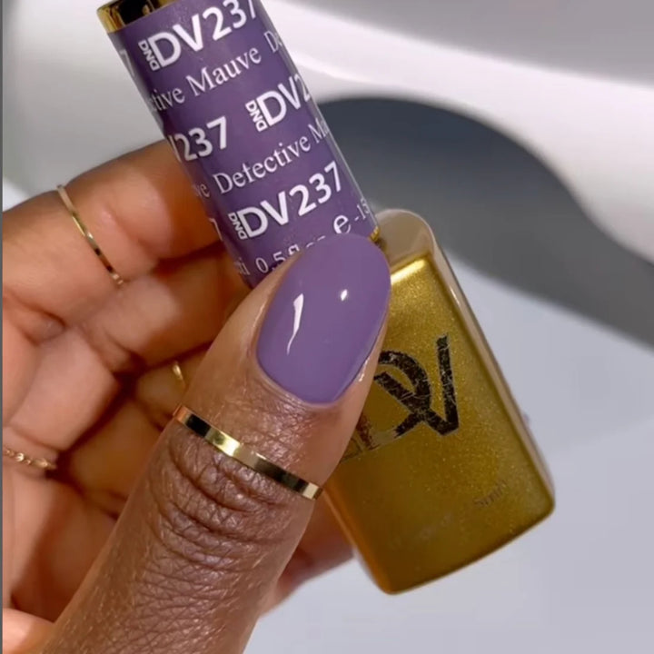 DND DIVA - #237 Detective Mauve