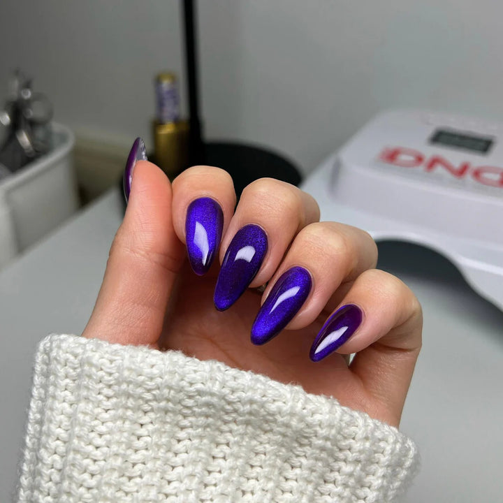 DND DIVA 9D Cat Eye Glassball #03 - Puma Purple