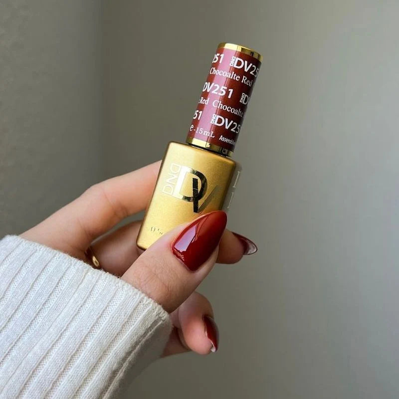 DND DIVA - #251 Chocolate Red