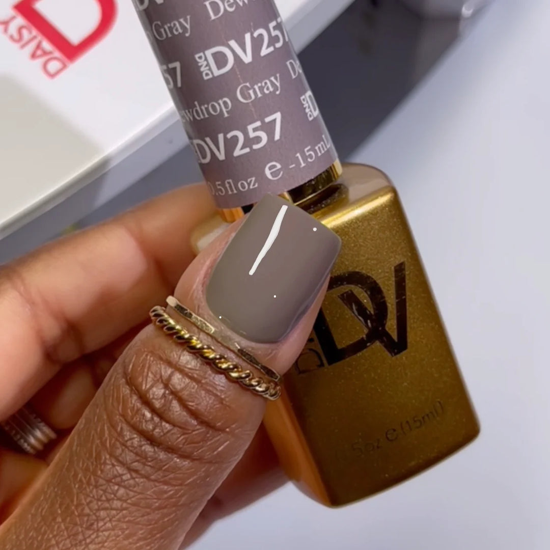 DND DIVA - #257 Dewdrop Gray
