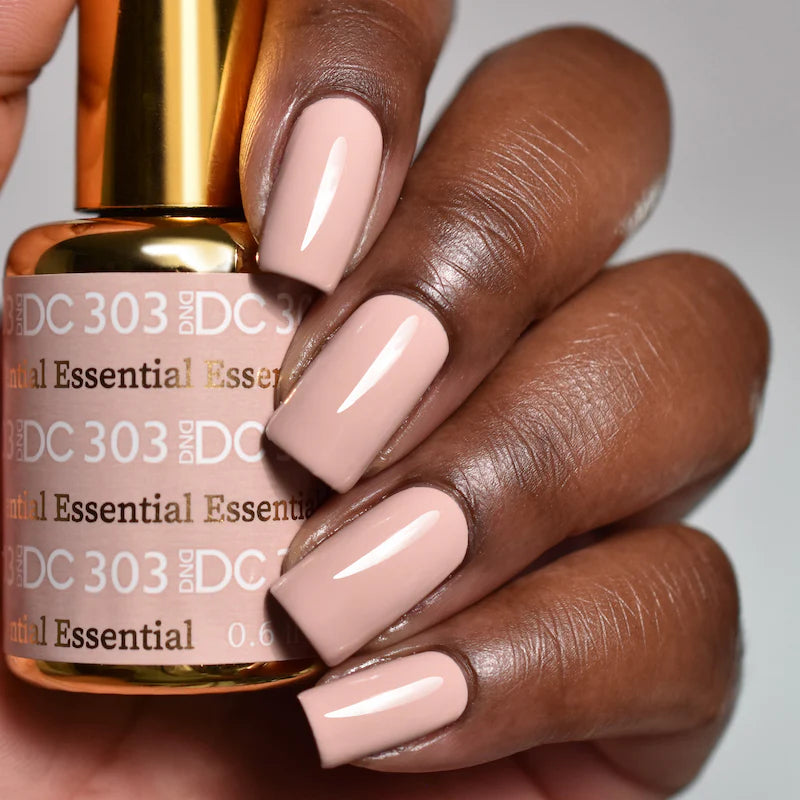 #303 DND DC COLOR DUO Essential