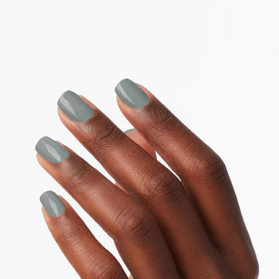 MI07 - Suzi Talks With Her Hands - OPI Dipping Powder